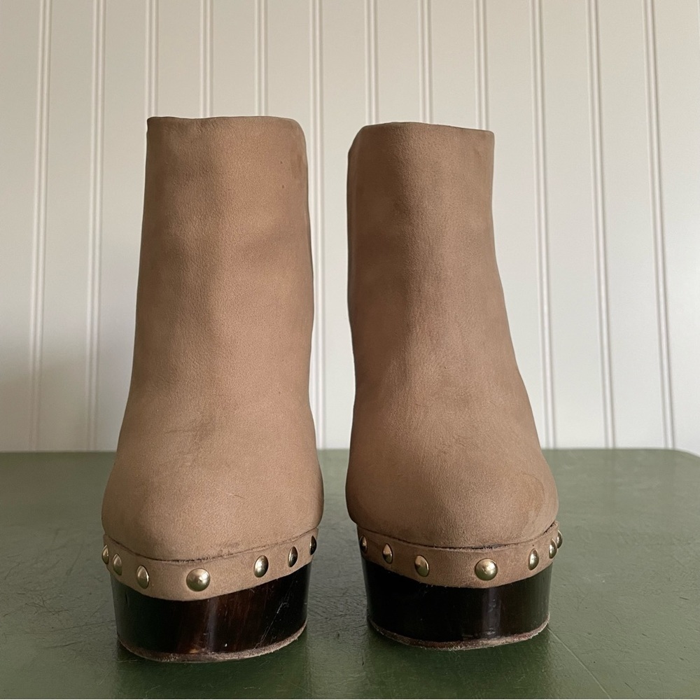 Finsk Avant Garde Architectural Wooden Wedges in Neutral Nubuck *Brazil* - Picture 8 of 16
